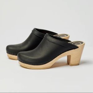 No. 6 Black Clogs